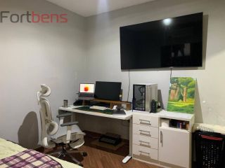 Sobrado Para Vender com 8 quartos 1 suítes no bairro Vila Rosina em Caieiras