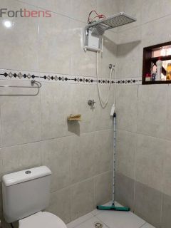 Sobrado Para Vender com 8 quartos 1 suítes no bairro Vila Rosina em Caieiras