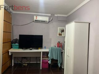 Sobrado Para Vender com 8 quartos 1 suítes no bairro Vila Rosina em Caieiras