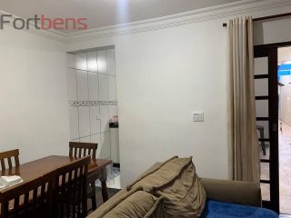 Sobrado Para Vender com 8 quartos 1 suítes no bairro Vila Rosina em Caieiras