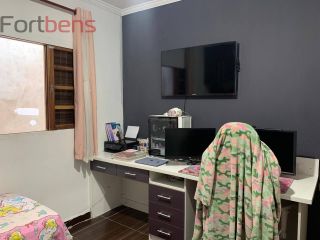 Sobrado Para Vender com 8 quartos 1 suítes no bairro Vila Rosina em Caieiras