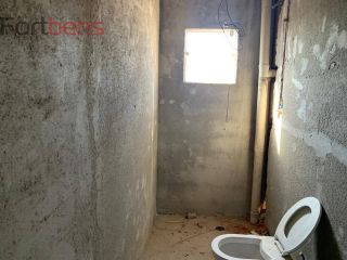 Sobrado Para Vender com 8 quartos 1 suítes no bairro Vila Rosina em Caieiras