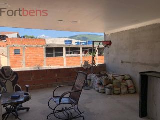 Sobrado Para Vender com 8 quartos 1 suítes no bairro Vila Rosina em Caieiras