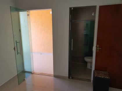 Sobrado Para Alugar com 3 quartos 1 suítes no bairro Jd. Europa em Caieiras