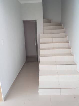 Sobrado Para Alugar com 3 quartos 1 suítes no bairro Jd. Europa em Caieiras