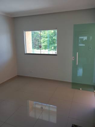 Sobrado Para Alugar com 3 quartos 1 suítes no bairro Jd. Europa em Caieiras