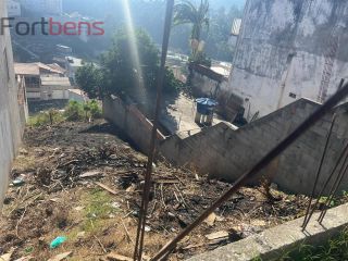 Lote / Terreno de Bairro Para Vender no bairro Jardim Adelfiori - Perus em São Paulo