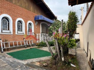 Casa Para Vender com 3 quartos 2 suítes no bairro Região Central em Caieiras
