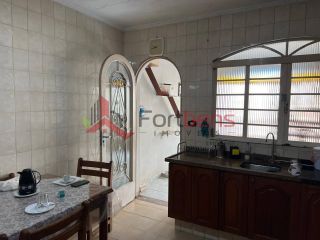 Casa Para Vender com 3 quartos 2 suítes no bairro Região Central em Caieiras