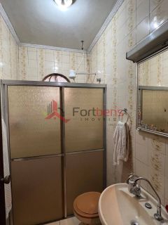 Casa Para Vender com 3 quartos 2 suítes no bairro Região Central em Caieiras