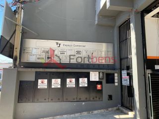 Sala Comercial Para Alugar no bairro Centro em Francisco Morato