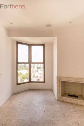 Apartamento Para Alugar com 6 quartos 4 suítes no bairro Vila Andrade em São Paulo