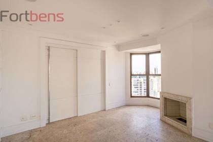 Apartamento Para Alugar com 6 quartos 4 suítes no bairro Vila Andrade em São Paulo