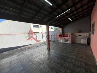 Casa Para Alugar com 2 quartos 1 suítes no bairro Serpa em Caieiras