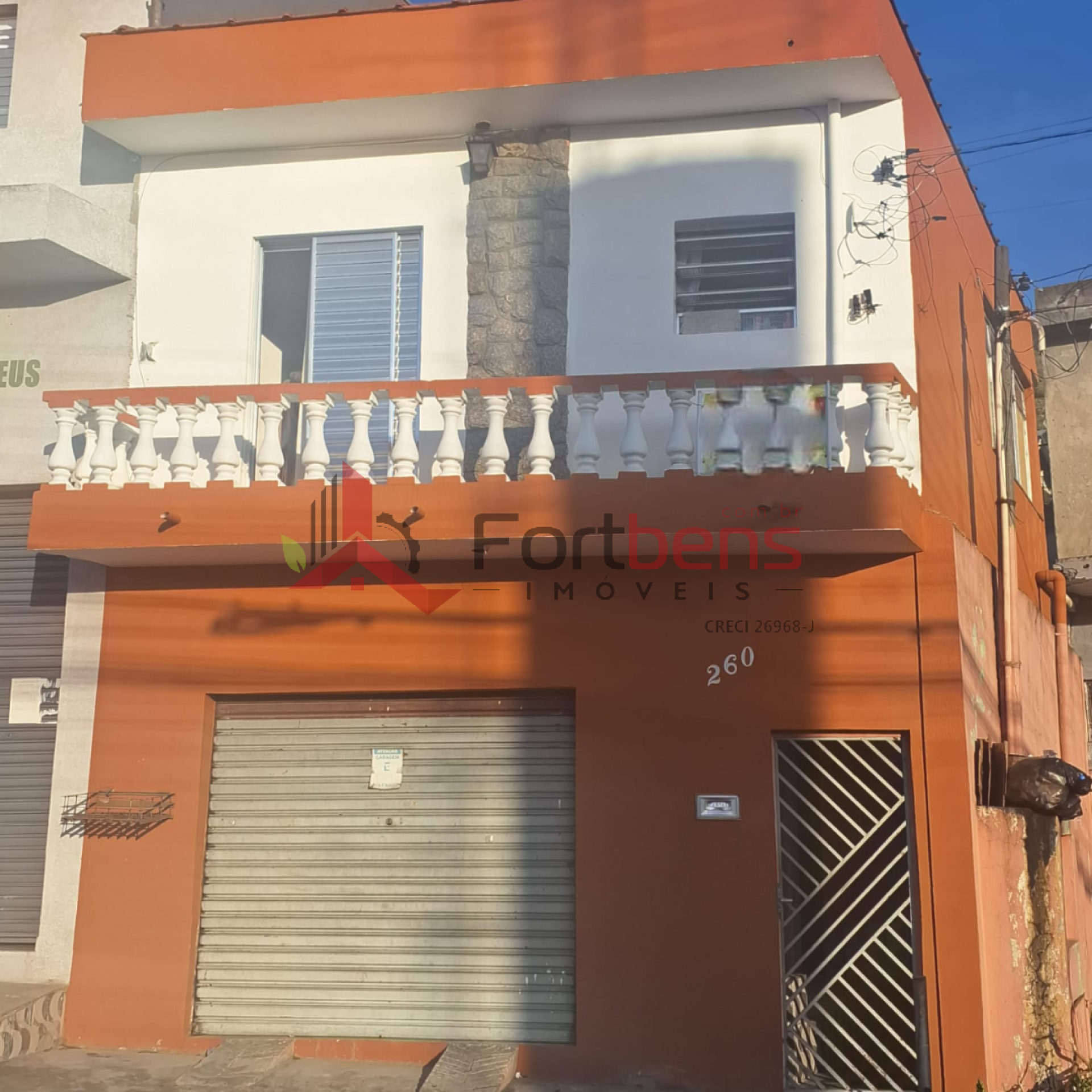 Sobrado Para Vender com 4 quartos no bairro Laranjeiras em Caieiras