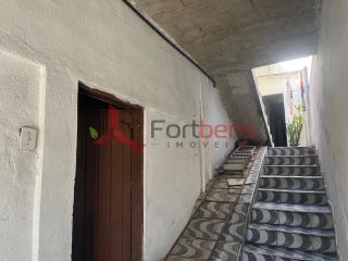 Sobrado Para Vender com 4 quartos no bairro Laranjeiras em Caieiras