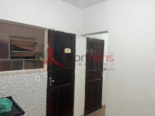 Sobrado Para Vender com 4 quartos no bairro Laranjeiras em Caieiras