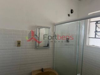 Sobrado Para Vender com 4 quartos no bairro Laranjeiras em Caieiras