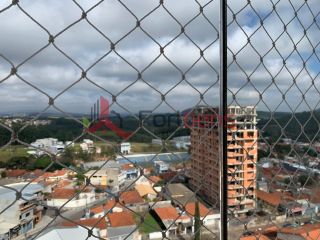 Cobertura Para Alugar com 3 quartos 1 suítes no bairro Região Central em Caieiras