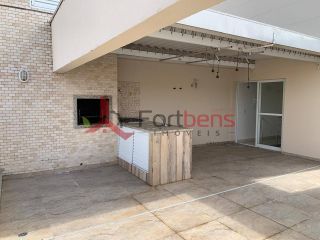 Cobertura Para Alugar com 3 quartos 1 suítes no bairro Região Central em Caieiras