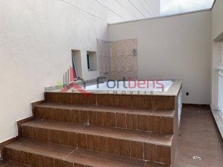 Cobertura Para Alugar com 3 quartos 1 suítes no bairro Região Central em Caieiras