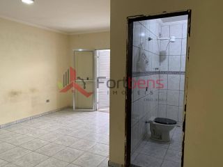 Sobrado Para Vender com 3 quartos 1 suítes no bairro Serpa em Caieiras
