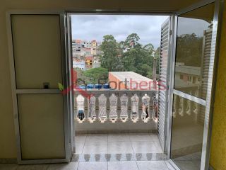 Sobrado Para Vender com 3 quartos 1 suítes no bairro Serpa em Caieiras