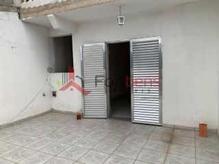 Sobrado Para Vender com 3 quartos 1 suítes no bairro Serpa em Caieiras