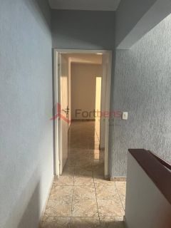 Sobrado Para Alugar com 2 quartos 1 suítes no bairro Laranjeiras em Caieiras