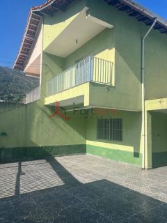 Sobrado Para Alugar com 2 quartos 1 suítes no bairro Laranjeiras em Caieiras