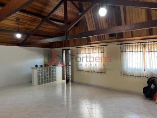 Casa de Condomínio Para Vender com 3 quartos 1 suítes no bairro Nova Caieiras em Caieiras