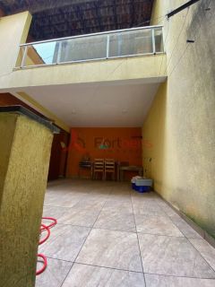 Sobrado Para Alugar com 4 quartos 1 suítes no bairro Parque Munhoz em Franco Da Rocha