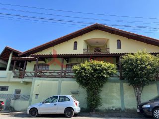Sobrado Para Vender com 4 quartos 2 suítes no bairro Parque Santa Delfa em Franco Da Rocha
