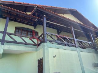 Sobrado Para Vender com 4 quartos 2 suítes no bairro Parque Santa Delfa em Franco Da Rocha