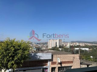 Sobrado Para Vender com 4 quartos 2 suítes no bairro Parque Santa Delfa em Franco Da Rocha