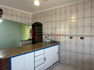 Sobrado Para Vender com 4 quartos 2 suítes no bairro Parque Santa Delfa em Franco Da Rocha