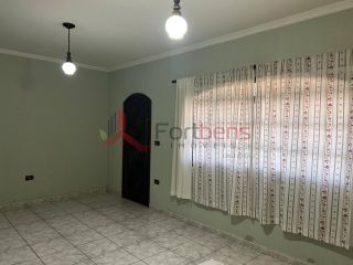 Sobrado Para Vender com 4 quartos 2 suítes no bairro Parque Santa Delfa em Franco Da Rocha