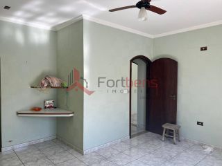 Sobrado Para Vender com 4 quartos 2 suítes no bairro Parque Santa Delfa em Franco Da Rocha