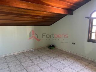 Sobrado Para Vender com 4 quartos 2 suítes no bairro Parque Santa Delfa em Franco Da Rocha