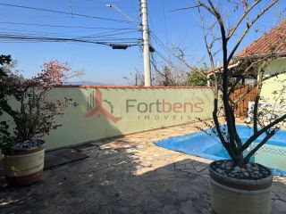 Sobrado Para Vender com 4 quartos 2 suítes no bairro Parque Santa Delfa em Franco Da Rocha