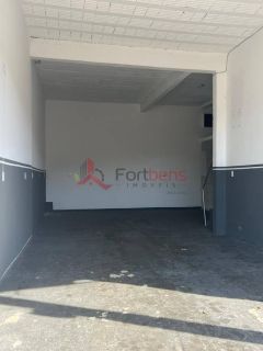 Galpão / Depósito / Armazém Para Alugar no bairro Vila Rosina em Caieiras
