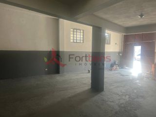 Imóvel Comercial Para Alugar no bairro Laranjeiras em Caieiras
