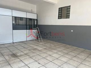 Imóvel Comercial Para Alugar no bairro Laranjeiras em Caieiras