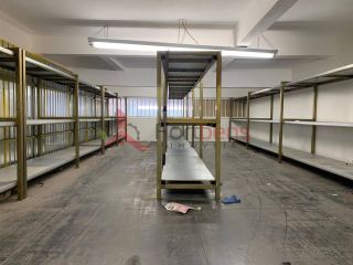 Imóvel Comercial Para Alugar no bairro Laranjeiras em Caieiras