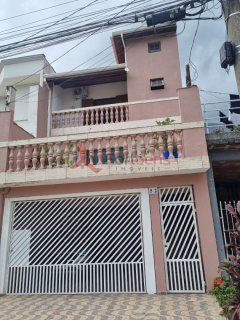 Sobrado Para Vender com 3 quartos 1 suítes no bairro Serpa em Caieiras