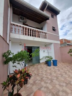 Sobrado Para Vender com 3 quartos 1 suítes no bairro Serpa em Caieiras