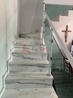 Sobrado Para Vender com 4 quartos 1 suítes no bairro Nova Caieiras em Caieiras