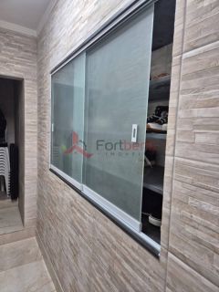 Sobrado Para Vender com 3 quartos 1 suítes no bairro Villa Verde em Franco Da Rocha
