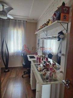 Sobrado Para Vender com 3 quartos 1 suítes no bairro Villa Verde em Franco Da Rocha