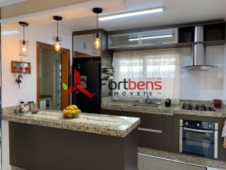 Sobrado Para Vender com 3 quartos 1 suítes no bairro Villa Verde em Franco Da Rocha